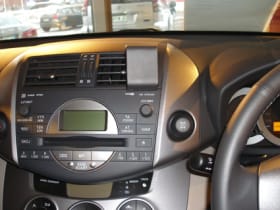 ProClip for Toyota RAV 4 06-12 (RHD)
