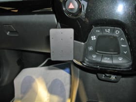 ProClip for Toyota AYGO 14-21 (RHD)
