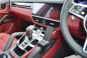 ProClip for Porsche Cayenne 19-26 (RHD)