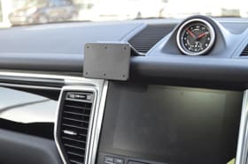 ProClip for Porsche Macan 21-24 (RHD)