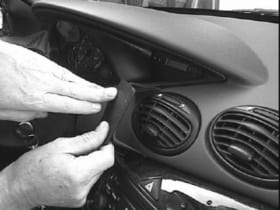 ProClip for Ford Focus 00-04 (LHD)