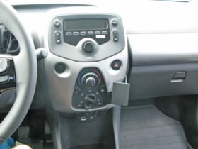 ProClip for Toyota AYGO 14-21 (LHD)