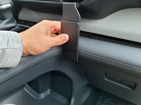 ProClip for Toyota Sienna 21-24 (LHD)