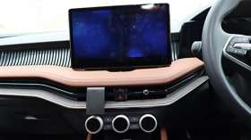 ProClip for Skoda Superb 24-25 (RHD)