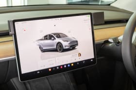 ProClip for Tesla Model Y 20-25½ (RHD)