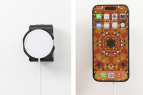 Mount with tilt swivel for Apple iPhone 14 Pro