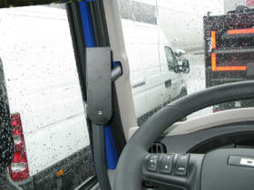Pipe Mount with mounting plate for Daf LF 14-24 (LHD)