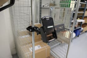 Passive holder with tilt swivel for Zebra TC57