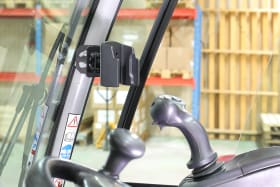 Passive holder with tilt swivel for Zebra TC57