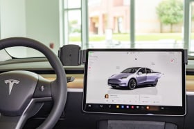 ProClip for Tesla Model Y 25½-25½ (LHD)