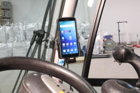 Active holder with cig-plug for Datalogic Memor 17