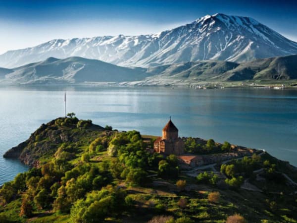 Georgia, Armenia and Azerbaijan Tour - 8
