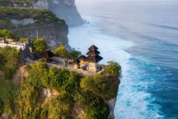 Indonesia Island Treasures: Jakarta - Senggigi - Gili Trawangan - Ubud -Labuan Bajo - Seminyak - 36