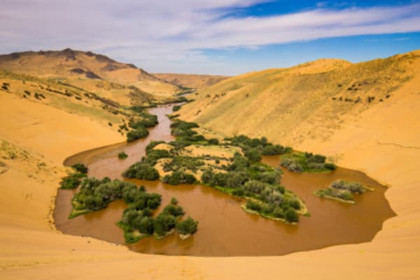 The Great West Expediton:  Arkhangay, Zavkhan, Altai and Almakuk Eagle Festival - 4