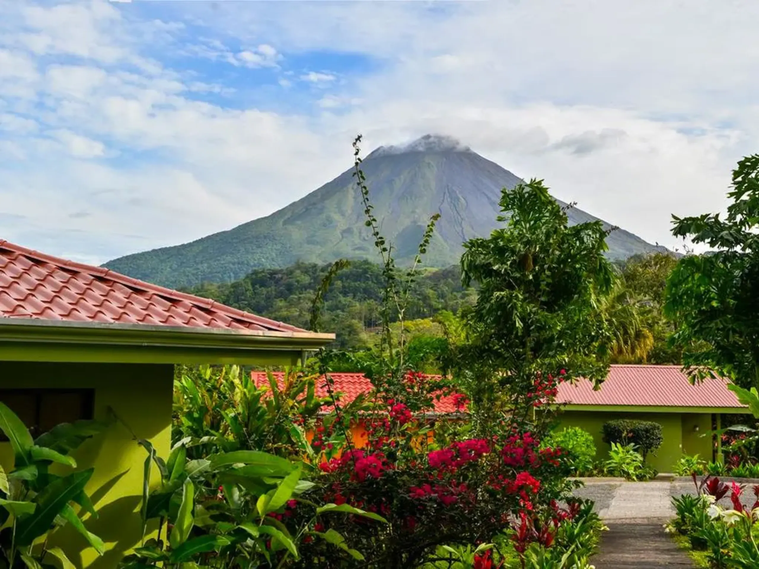 Full Costa Rica Explorer 14D/13N - 31