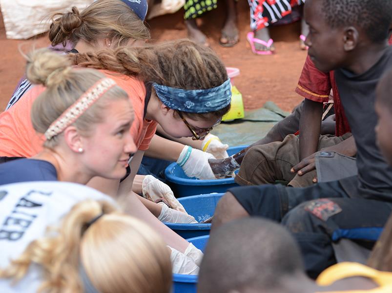 Uganda Community Voluntour & Wildlife Adventure 14D/13N - 5