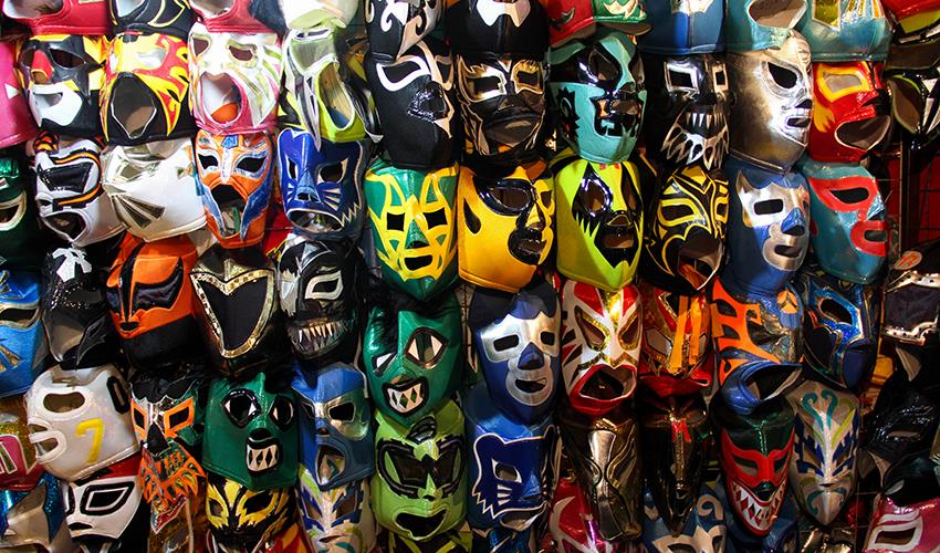 Nightlife Mexican Tour: Cantinas Mariachi and Lucha Libre - 14