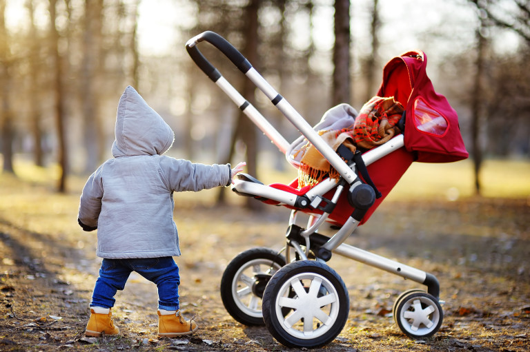 baby stroller age