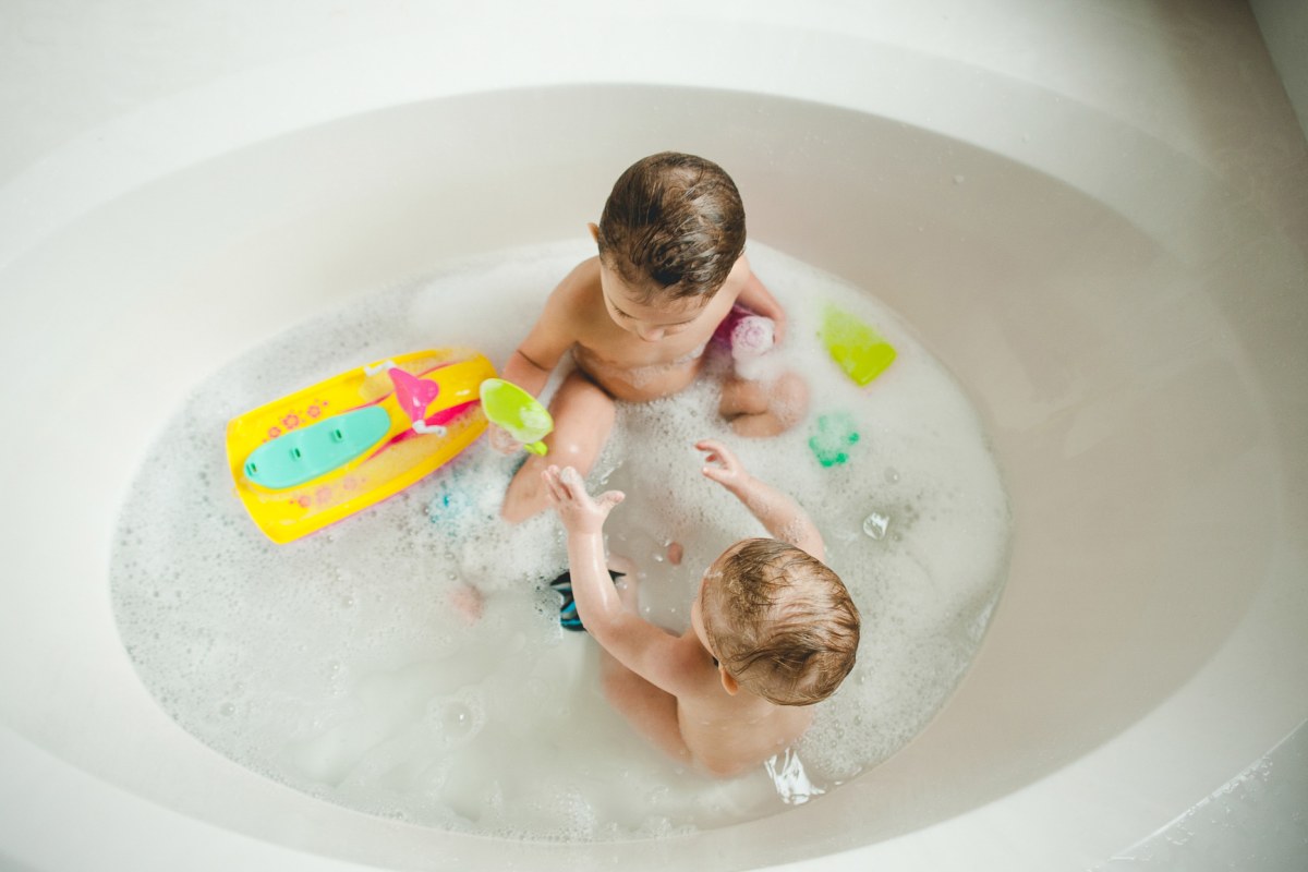 whale bath toy holder