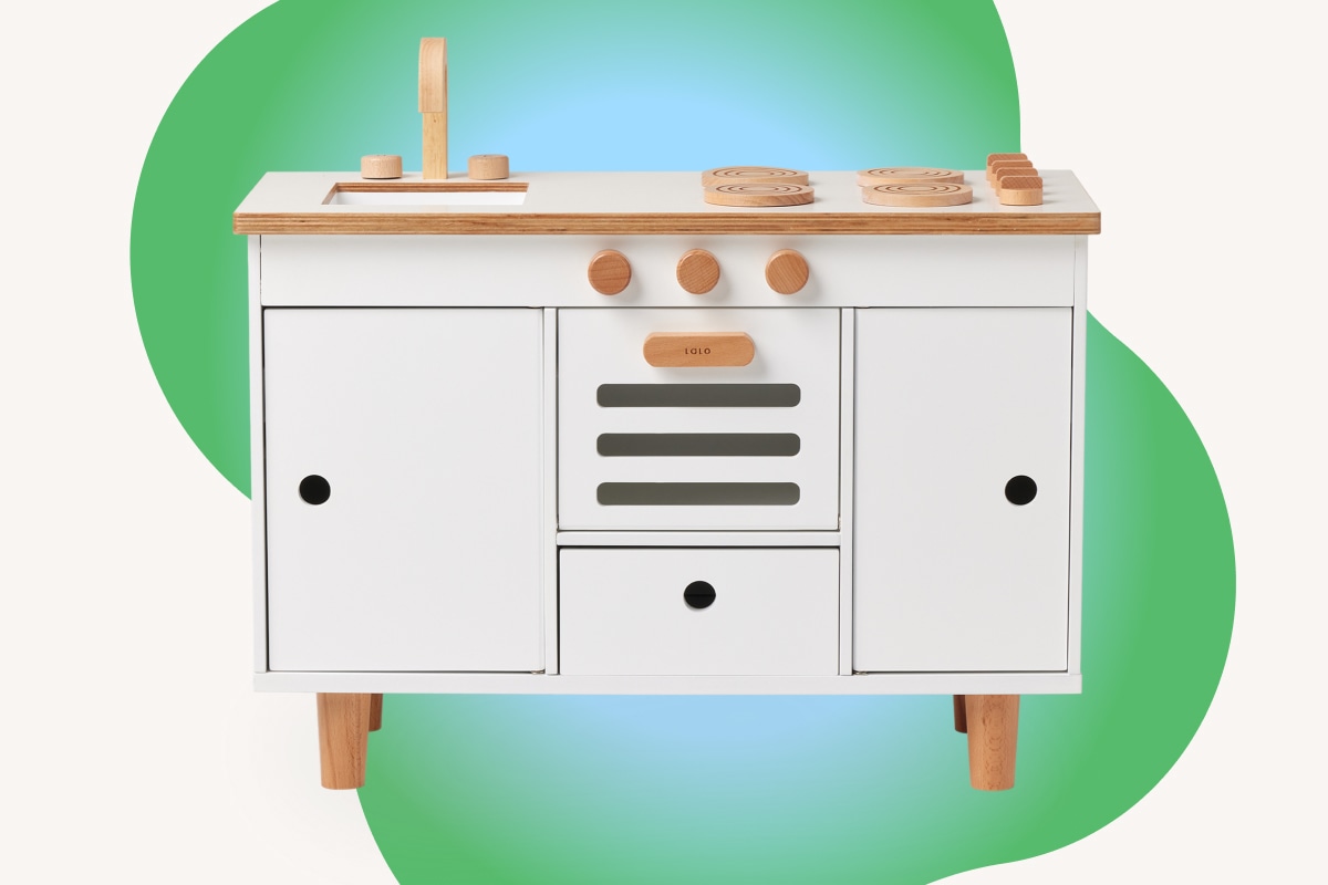 Best Toddler Kitchen Sets (for All Budgets!)