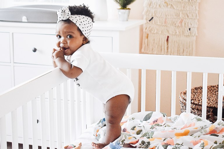 baby bodysuits