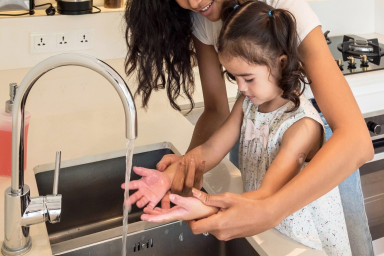 Coronavirus News and Resources for Expecting and New Parents