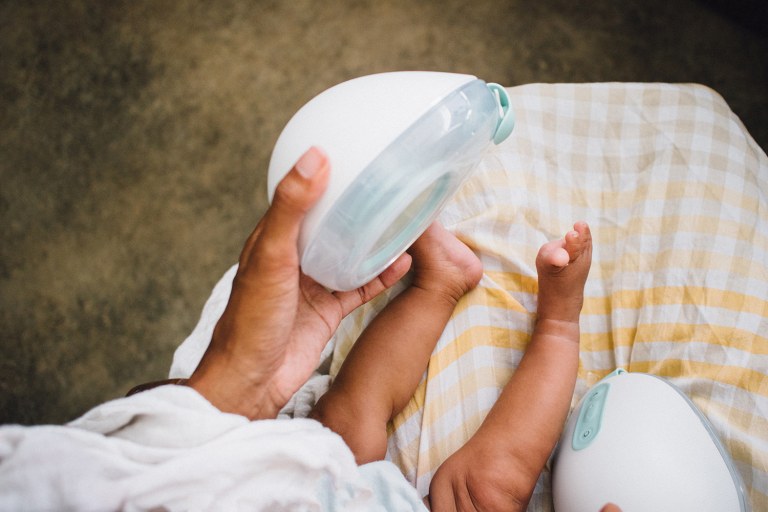 Babylist’s Ultimate Guide: How to Pump Breast Milk for Your Baby.