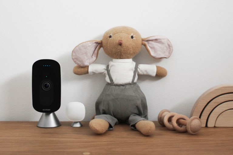 First Look: ecobee’s SmartCamera and SmartThermostat Combo Kit.