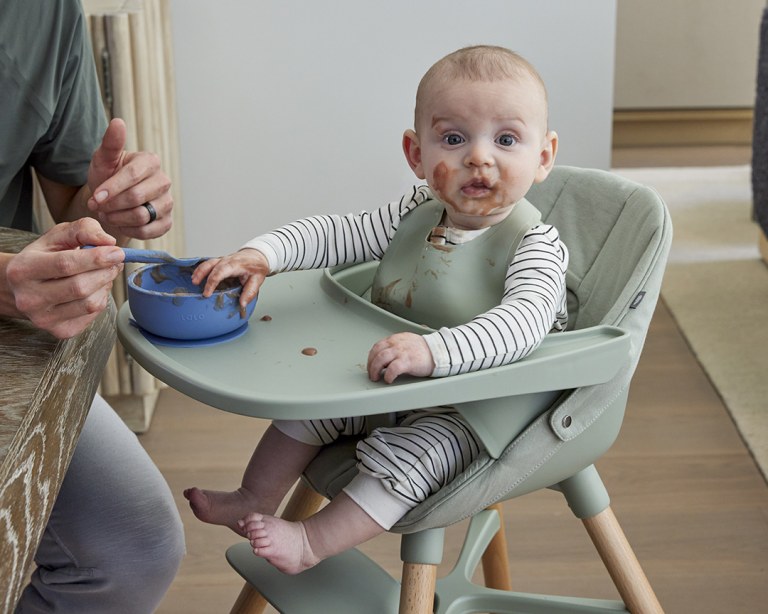 Video Unboxing: A 3-in-1 High Chair That’s Ready Right Out of the Box.