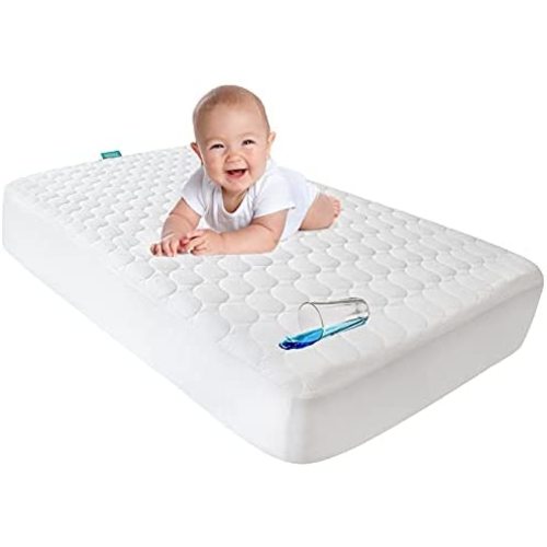 crib sheet protector with snaps