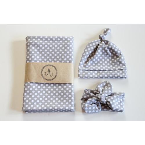 gender neutral swaddle set