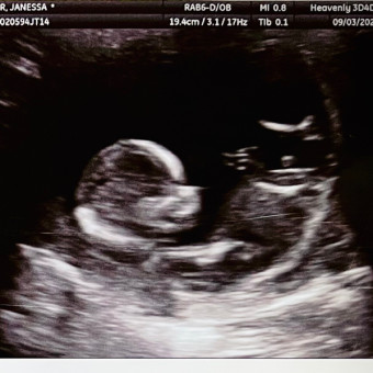 Babylist Registry Photo.