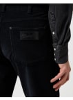 Manšestrové kalhoty Wrangler Greensboro Black pánské černé