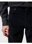 Manšestrové kalhoty Wrangler Greensboro Black pánské černé
