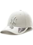 Kšiltovka New Era 940 Diamond světle šedá