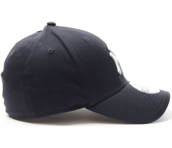 Kšiltovka New Era 3930 MLB NEYYA tmavě modrá