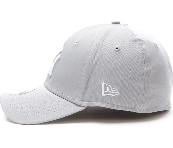 Kšiltovka New Era 3930 MLB NEYYA světle šedá