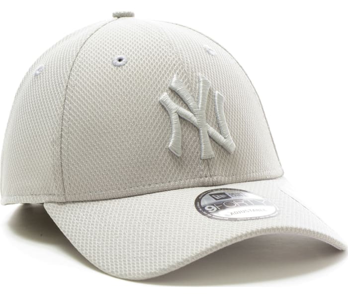Kšiltovka New Era 940 Diamond světle šedá