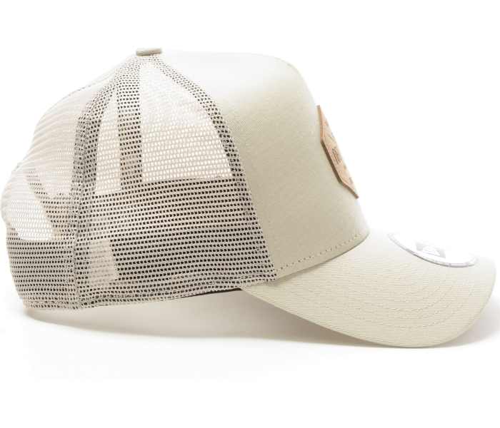 Kšiltovka New Era 940 Trucker béžová
