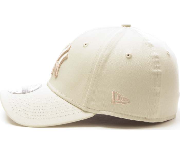 Kšiltovka New Era 3930 MLB béžová