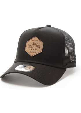 Kšiltovka New Era 940 Trucker černá