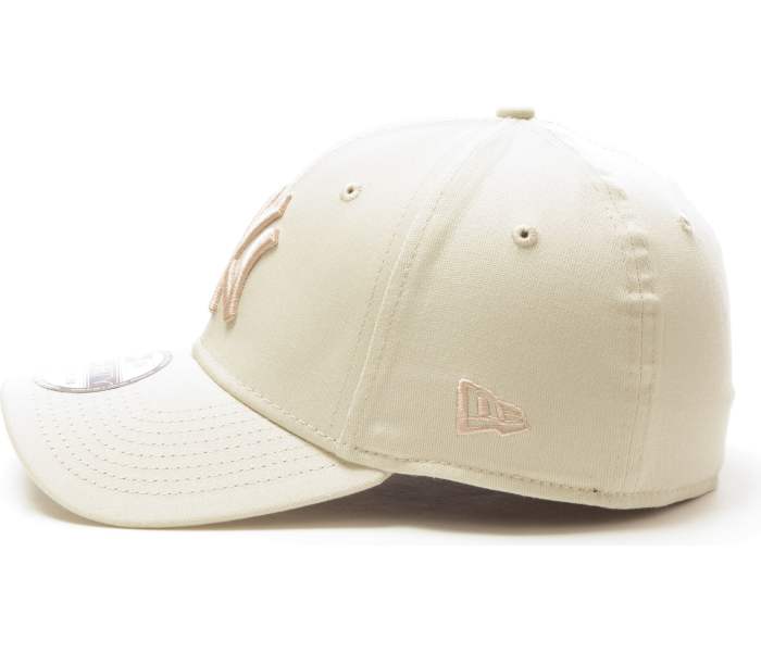 Kšiltovka New Era 3930 MLB béžová