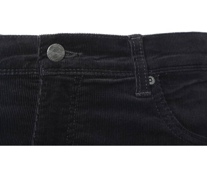 Manšestrové kalhoty Wrangler Texas Slim Black pánské černé