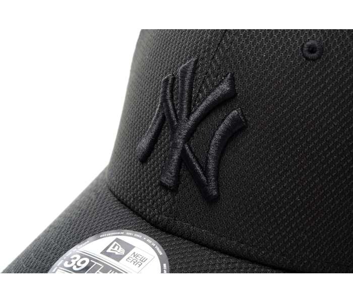 Kšiltovka New Era 3930 MLB Diamond černá