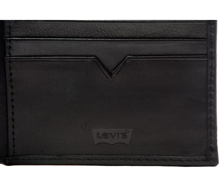 Kožená peněženka Levi´s® Batwing Bifold černá