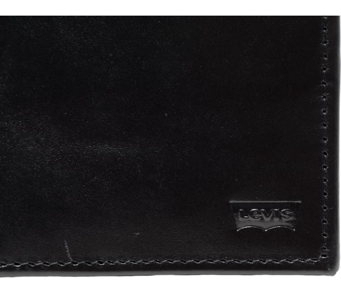 Kožená peněženka Levi´s® Batwing Bifold černá