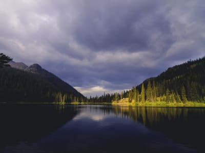 Upper Holland Lake Hike