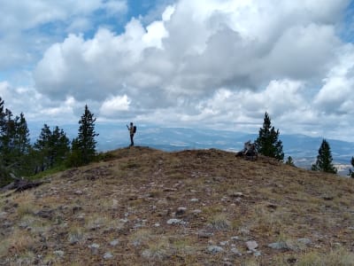 Crater Mountain Hike - Lincoln photo 3