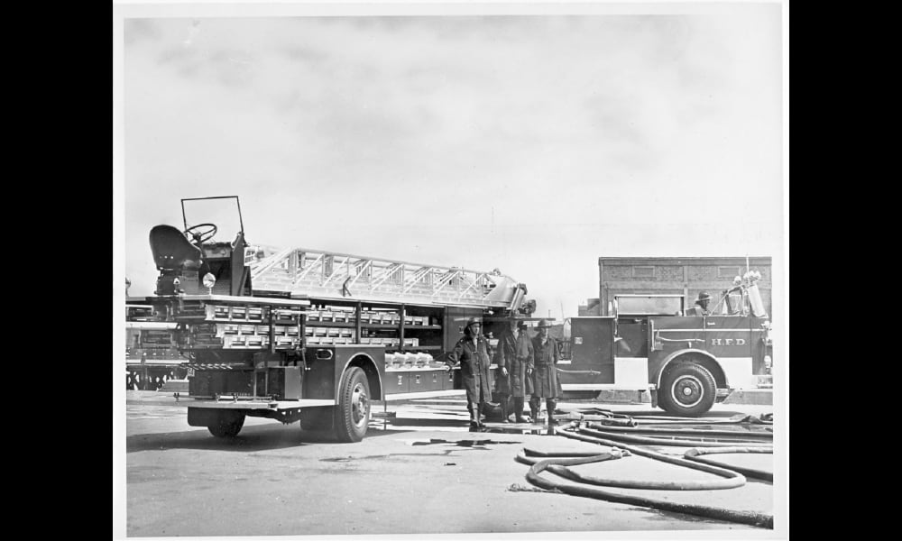 King Seagrave 100'  Tiller Aerial