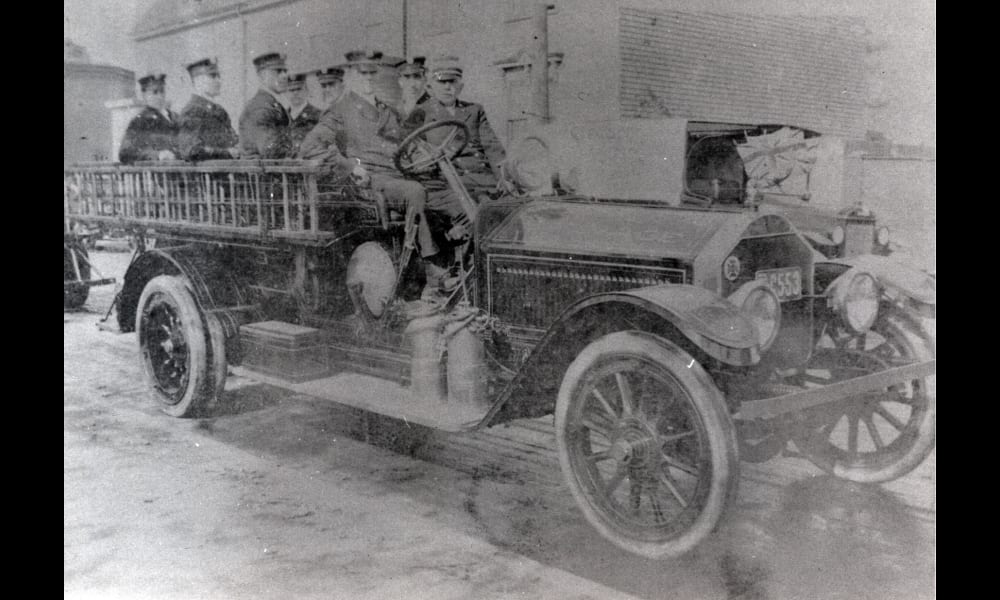 American LaFrance Pumper ~ Salvage